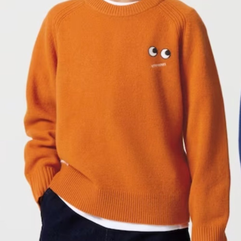 NWT Uniqlo Anya Hindmarch Kids Sweater size 13 / fits Womens small